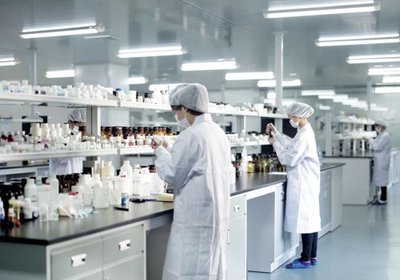 天然植物動(dòng)態(tài)護(hù)膚新品牌Nine House面世，房地產(chǎn)跨界引領(lǐng)化妝品行業(yè)發(fā)展新趨勢(shì)